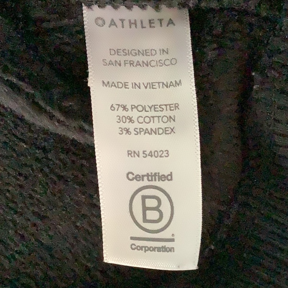 NWOT - Athleta Cozy Karma 1/4 Zip Pullover - black - size XLT - Picture 13 of 15